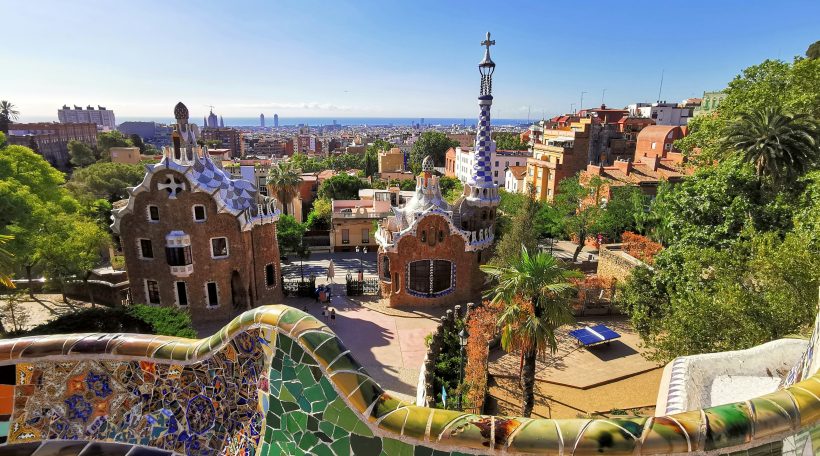 Barcelona czeka! Tanie loty z Berlina ✈️