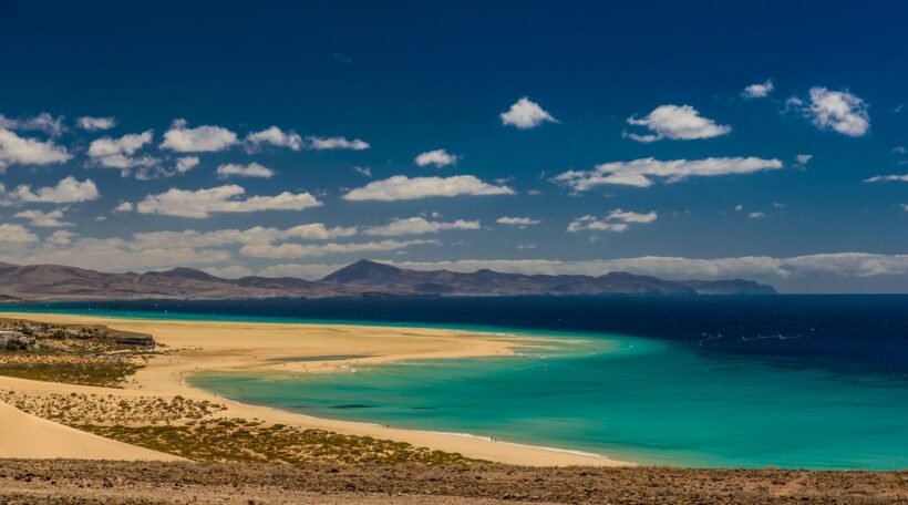Ucieknij od zimy! Fuerteventura w styczniu od 727 zł!