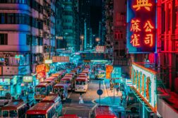 Niezapomniana podróż do Hongkongu! Loty z Warszawy za 2401 zł