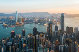 Hongkong w super cenie! 🔥 Leć z Warszawy do Azji już od 2472 zł – mnóstwo terminów aż do lutego!