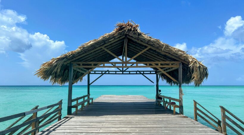 Odkryj Trynidad i Tobago! Loty KLM z Wiednia już za 2854 zł – rajskie plaże i karaibski klimat czekają!