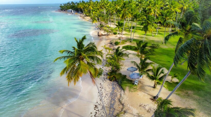 Listopad pod palmami? 🌴 Dominikana czeka! Loty do Punta Cana z Berlina za 2443 zł! ☀️