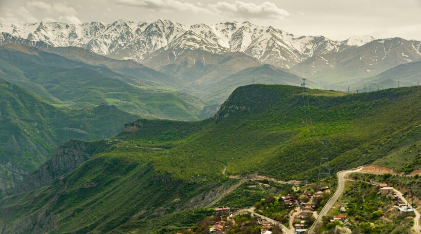 Niezwykła Armenia! 🔥 Bezpośrednie loty do Erywania z Warszawy od 864 zł!
